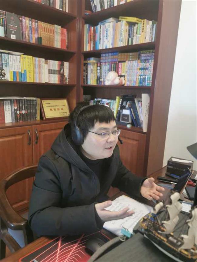 陈涛老师授课.jpg