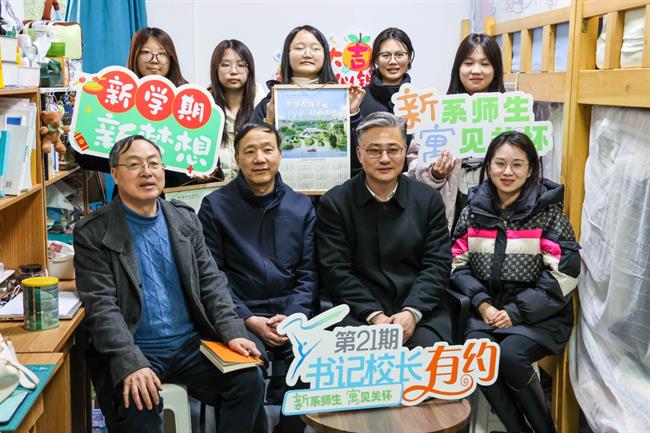 合照1.jpg 合照1.jpg